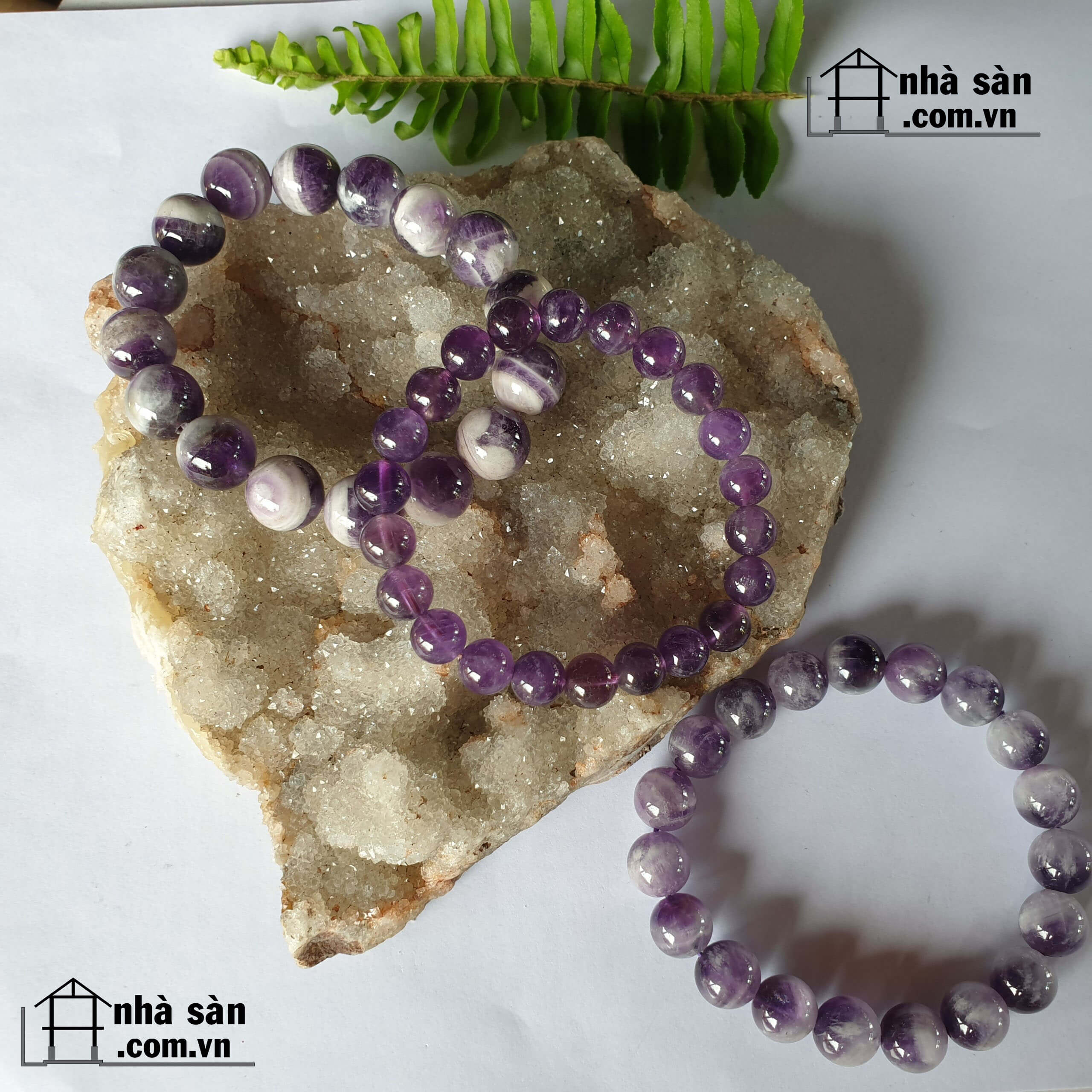 Vòng Tay Đá Thạch Anh Tím Tự Nhiên Vòng Tay Đá Thạch Anh Tím Tự Nhiên