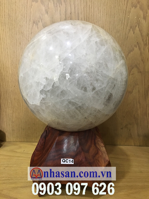 Quả cầu đá thạch anh phong thủy