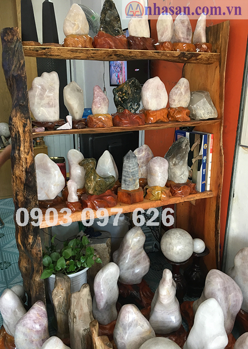 Selling quartz stone solo