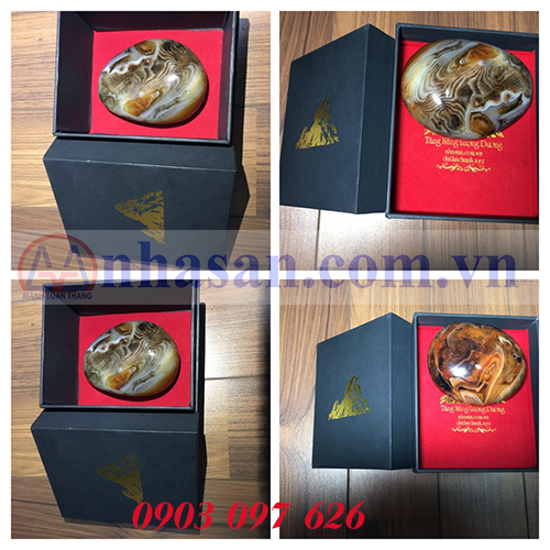 Công dụng của chặn giấy đá quý