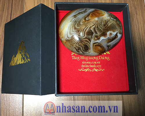 Cục chặn giấy đá mã não