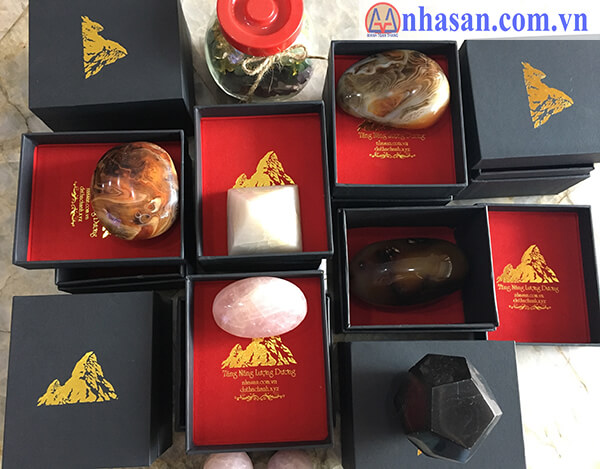 Cục Chặn Giấy - Quà Tặng Doanh Nghiệp