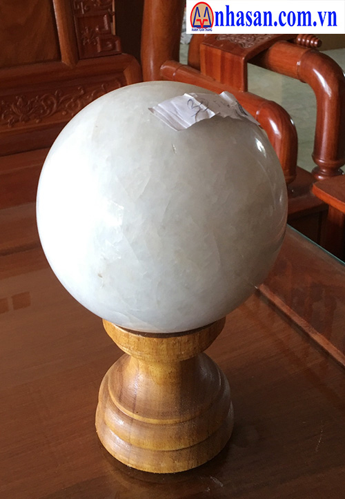 Picture quartz sphere 5kg, d12cm
