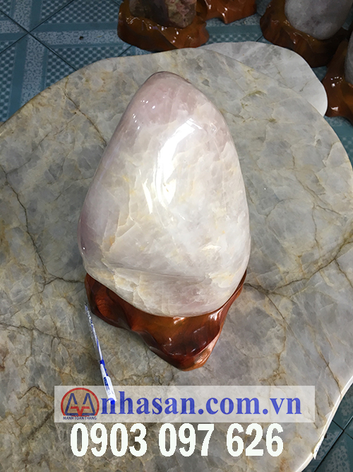 Pink-white quartz stone pillar-T38.2