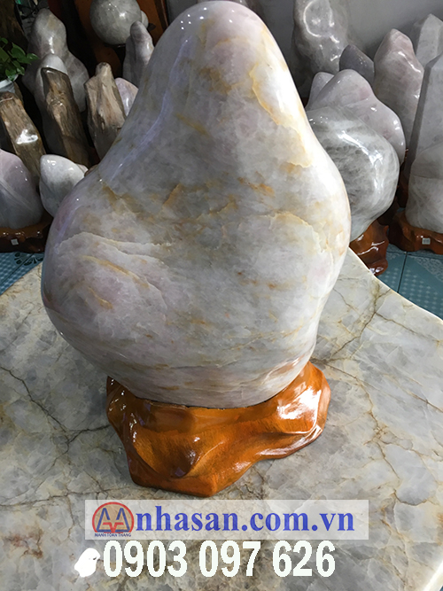 Pink-white quartz stone pillar-T37.2