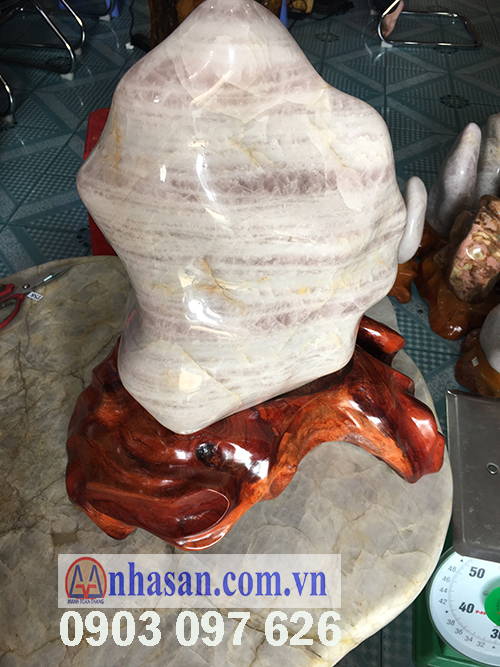 Pink amethyst stone pillar-T57.1