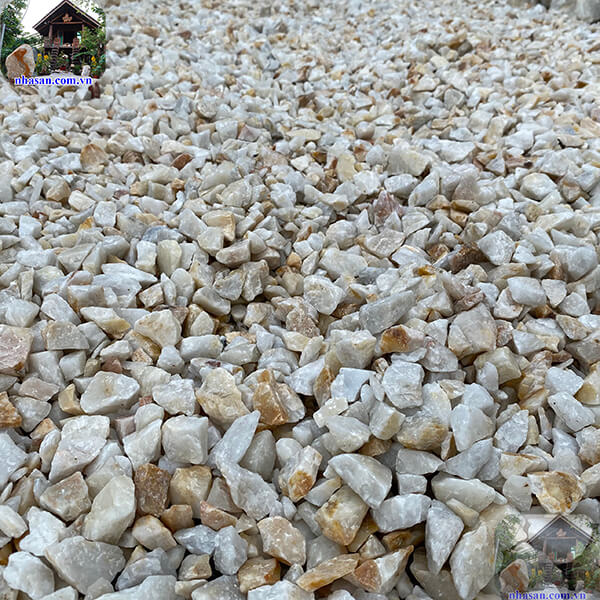Đá 1x2cm thường được dùng để rải toàn bộ nền nhà Đá 1x2cm thường được dùng để rải toàn bộ nền nhà