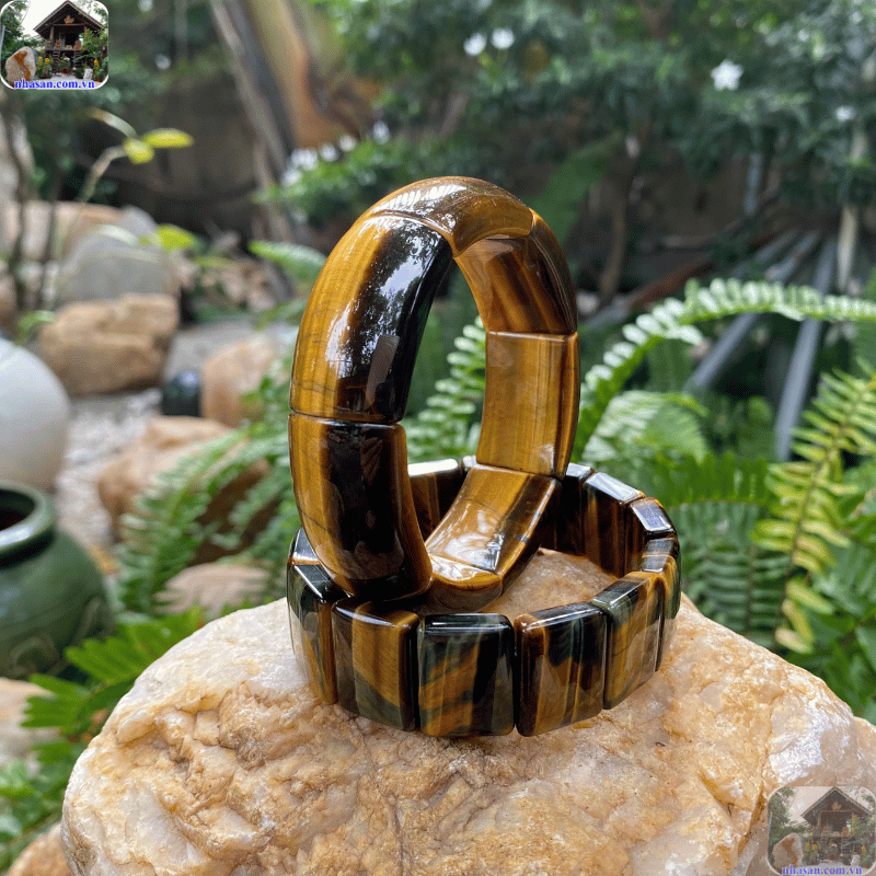 Một chiếc vòng "hợp duyên" sẽ cộng hưởng tốt với năng lượng của bạn Một chiếc vòng "hợp duyên" sẽ cộng hưởng tốt với năng lượng của bạn