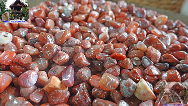 Đá mã não vụn đánh bóng đặt dưới gối giúp ngủ ngon Đá mã não vụn đánh bóng đặt dưới gối giúp ngủ ngon