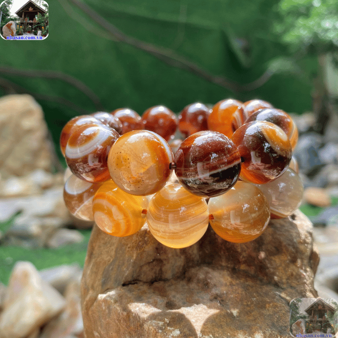 Mã não được ưa chuộng trong chế tác trang sức Mã não được ưa chuộng trong chế tác trang sức