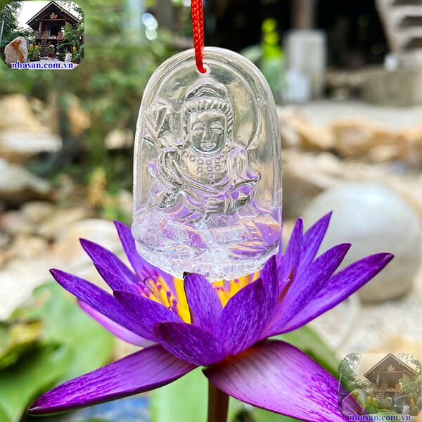 Ngài là biểu tượng của trí tuệ và sự tinh thông Ngài là biểu tượng của trí tuệ và sự tinh thông