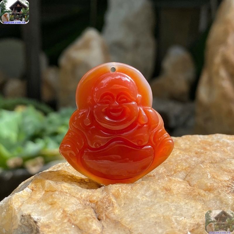 Đeo dây chuyền Phật Di Lặc MP32 giúp thu hút may mắn Đeo dây chuyền Phật Di Lặc MP32 giúp thu hút may mắn