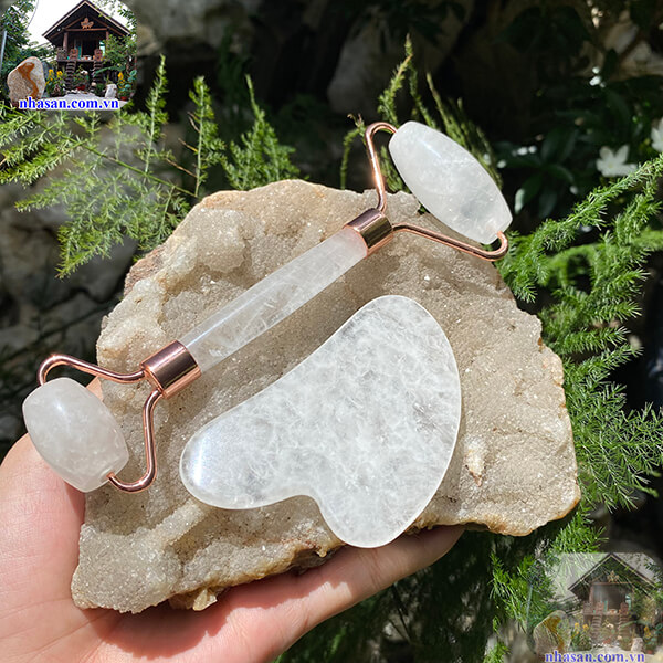 Combo lăn mặt massage đá thạch anh trắng tự nhiên Combo lăn mặt massage đá thạch anh trắng tự nhiên