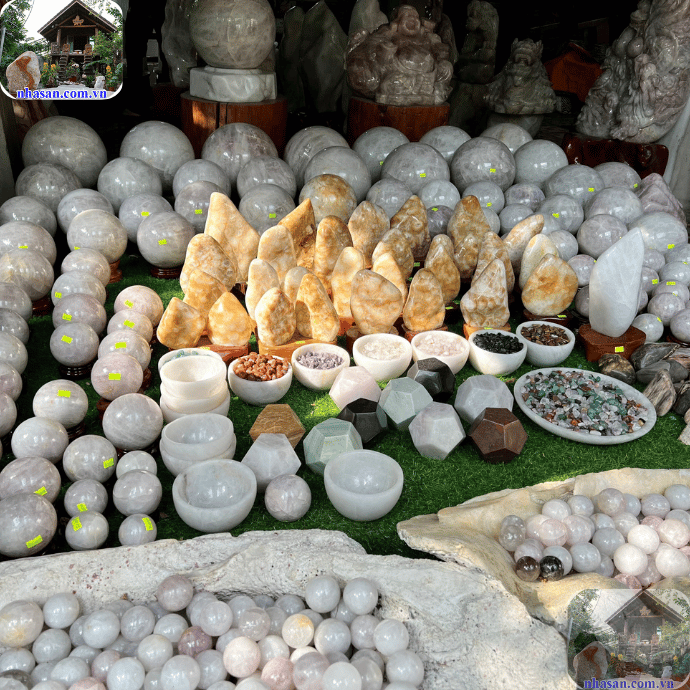 Từng loại đá thạch anh mang một ý nghĩa phong thủy riêng Từng loại đá thạch anh mang một ý nghĩa phong thủy riêng