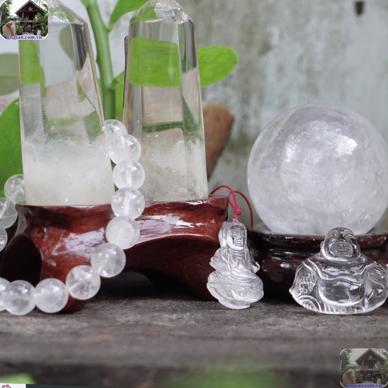 Nhà Sàn Tây Nguyên là địa chỉ tin cậy mua tinh thể thạch anh tự nhiên Nhà Sàn Tây Nguyên là địa chỉ tin cậy mua tinh thể thạch anh tự nhiên