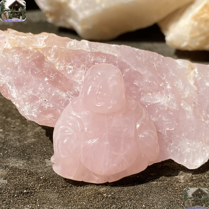 Tinh thể thạch anh hồng tự nhiên Tinh thể thạch anh hồng tự nhiên