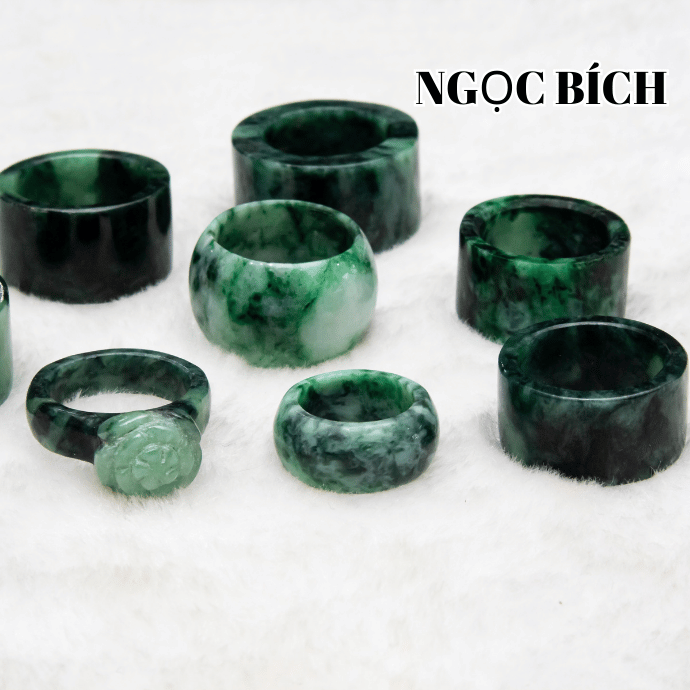 Trang sức đá ngọc bích (ảnh minh họa) Trang sức đá ngọc bích (ảnh minh họa)