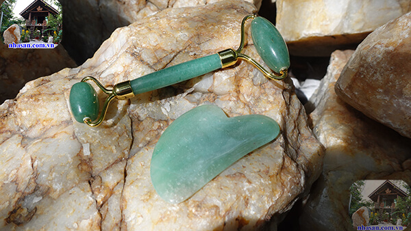 Bộ massage thư giãn được chế tác từ đá cẩm thạch Bộ massage thư giãn được chế tác từ đá cẩm thạch