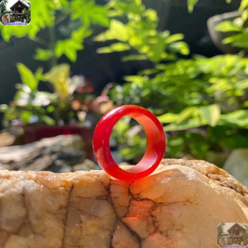Bí quyết chọn nhẫn đá phong thủy chiêu tài cho mệnh Hỏa Bí quyết chọn nhẫn đá phong thủy chiêu tài cho mệnh Hỏa
