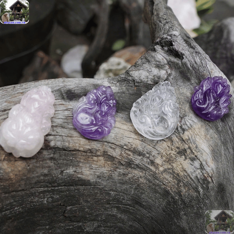 Nên lựa chọn Hồ Ly được chế tác từ đá bán quý tự nhiên để đảm bảo chất lượng Nên lựa chọn Hồ Ly được chế tác từ đá bán quý tự nhiên để đảm bảo chất lượng