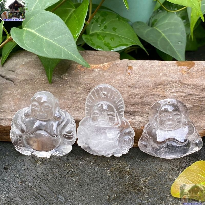 Lựa chọn mặt Phật bạn nên chú ý đến kiểu dáng và chất liệu Lựa chọn mặt Phật bạn nên chú ý đến kiểu dáng và chất liệu