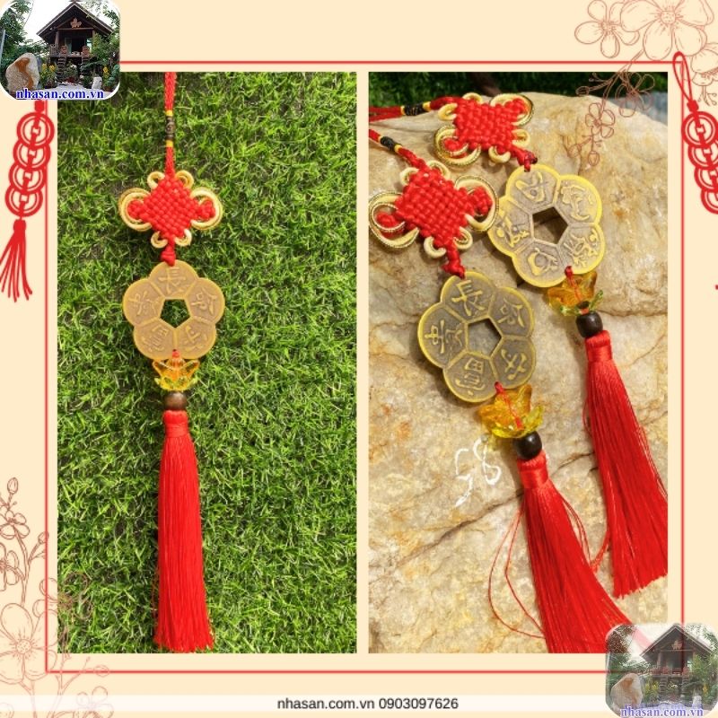 Bạn có thể để đồng xu hoa mai trong ví tiền hoặc túi xách để may mắn luôn đồng hành Bạn có thể để đồng xu hoa mai trong ví tiền hoặc túi xách để may mắn luôn đồng hành