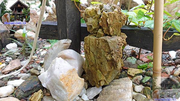 Năng lượng của đá canxedon giúp thư giãn, tạo sự cân bằng Năng lượng của đá canxedon giúp thư giãn, tạo sự cân bằng