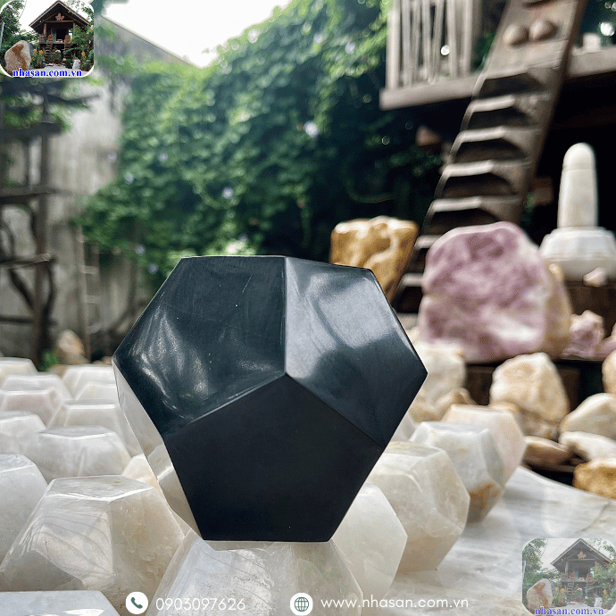 Lựa chọn đá bồ kết đen giúp tận hưởng nguồn năng lượng từ đá Lựa chọn đá bồ kết đen giúp tận hưởng nguồn năng lượng từ đá