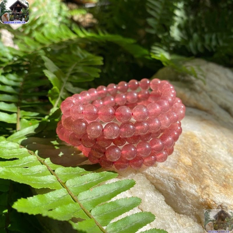 Nhà Sàn Tây Nguyên cung cấp thạch anh dâu tây hồng tự nhiên Nhà Sàn Tây Nguyên cung cấp thạch anh dâu tây hồng tự nhiên