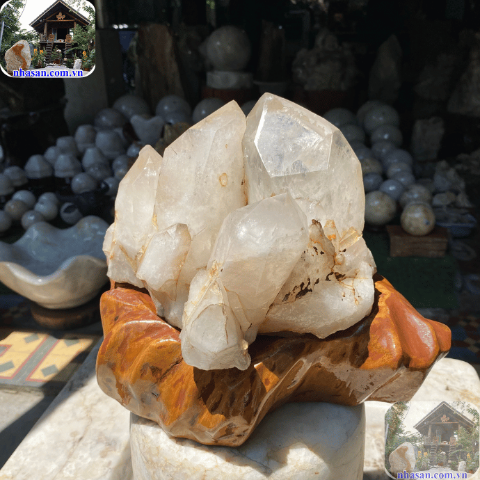 Tinh thể thạch anh khói tự nhiên Tinh thể thạch anh khói tự nhiên