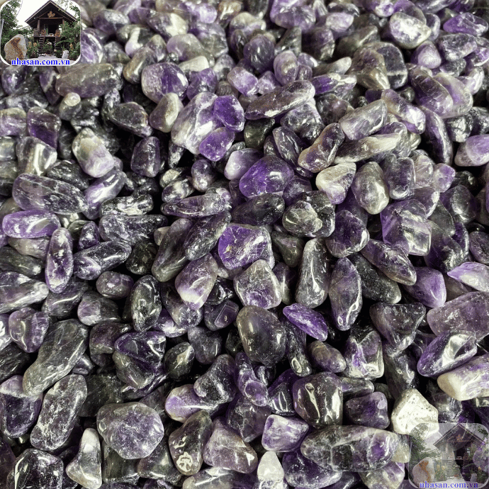 Thạch anh tím mang lại nhiều lợi ích trong phong thủy Thạch anh tím mang lại nhiều lợi ích trong phong thủy