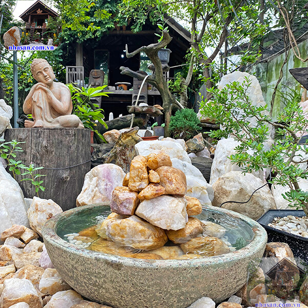 Nhà Sàn Tây Nguyên cung cấp đá tự nhiên làm thạch thủy bình Nhà Sàn Tây Nguyên cung cấp đá tự nhiên làm thạch thủy bình