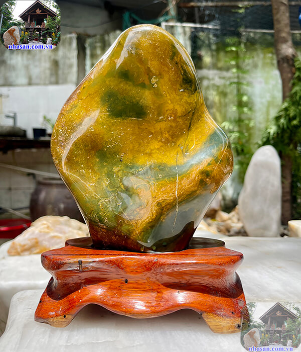 Thành phần cấu tạo của đá canxedon là sự pha trộn của silica và moganit Thành phần cấu tạo của đá canxedon là sự pha trộn của silica và moganit