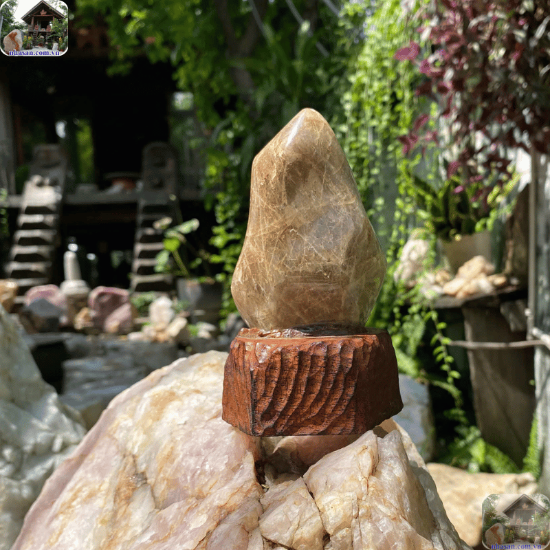 Bất cứ khi nào bạn cảm thấy năng lượng của đá trở nên trì trệ hãy nên thanh tẩy Bất cứ khi nào bạn cảm thấy năng lượng của đá trở nên trì trệ hãy nên thanh tẩy