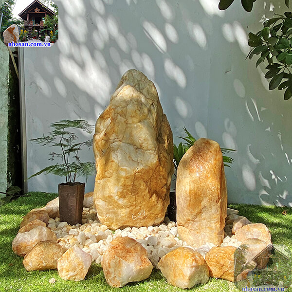 Tiểu cảnh sân thượng sử dụng hoàn toàn bằng đá tự nhiên Tiểu cảnh sân thượng sử dụng hoàn toàn bằng đá tự nhiên