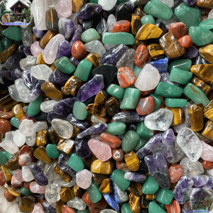 Mỗi loại đá mang một ý nghĩa và năng lượng riêng Mỗi loại đá mang một ý nghĩa và năng lượng riêng