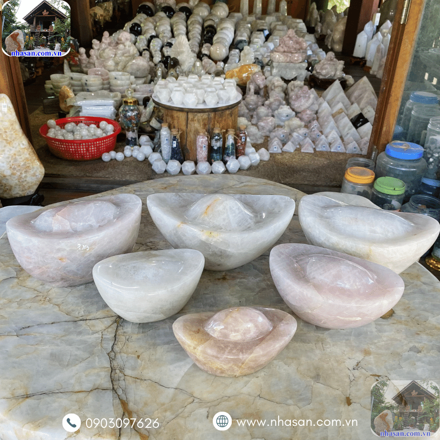 Nhà Sàn Tây Nguyên cung cấp thỏi vàng bằng đá thạch anh tự nhiên 100% Nhà Sàn Tây Nguyên cung cấp thỏi vàng bằng đá thạch anh tự nhiên 100%