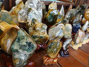 Reveal the uses of calcitedon stone that you do not know