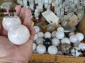 Quartz stone - energy from quartz