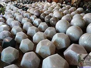 Quartz stone - Overview, use and meaning in feng shui