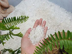 Enhance the energy of flower pots, quartz rock stumps and rough quartz.