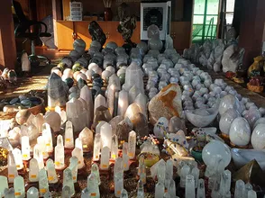 Nha San Tay Nguyen where shares and provides natural feng shui stone in Vietnam.