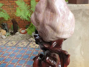 Why should you use rose quartz?