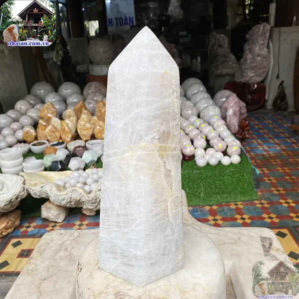 Trụ lục giác thạch anh 6.6kg-T622
