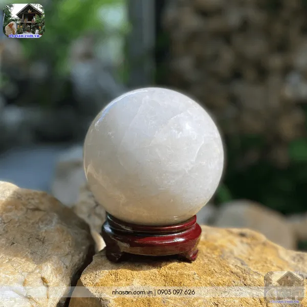 Cầu đá thạch anh trắng 14cm - 3.62kg - QC1439 