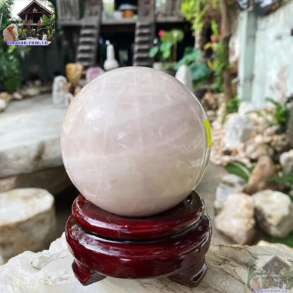 Quả cầu thạch anh hồng 7.3cm-600gr-QC1088