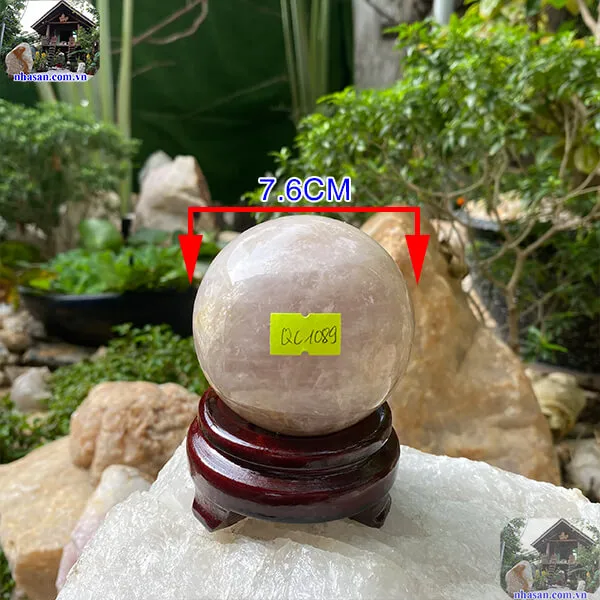 Quả cầu thạch anh hồng 7.6cm-680gr-QC1089