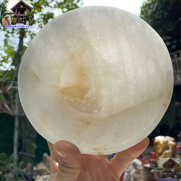 Bát đá thạch anh trắng 0.98kg -14.5cm B44