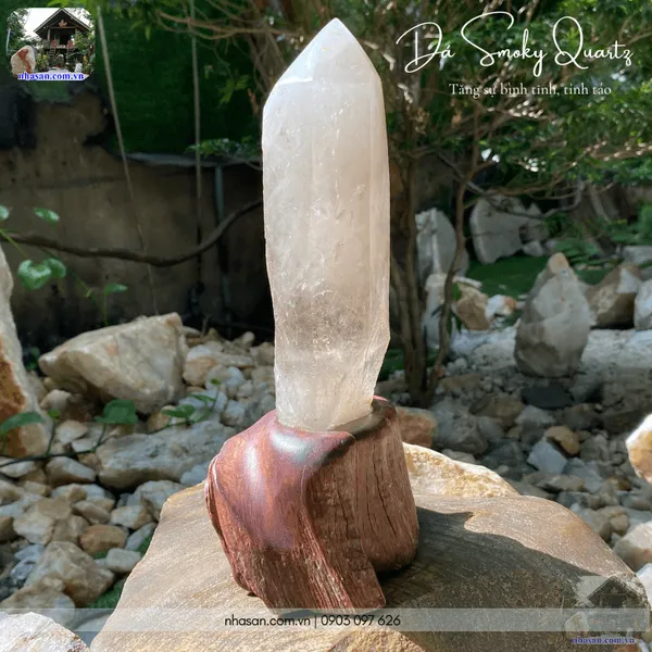 Trụ đá smoky quartz 1.34kg,  cao 25cm x ngang 13.5cm - T729 
