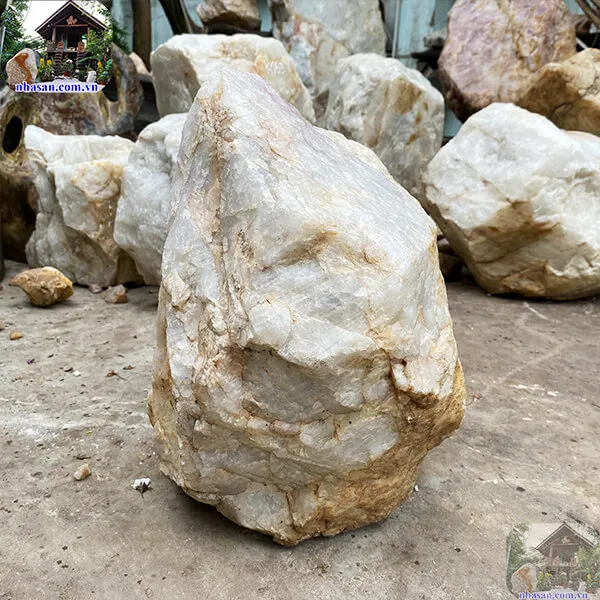 Đá thạch anh hồng tự nhiên - Nguồn năng lượng và yêu thương